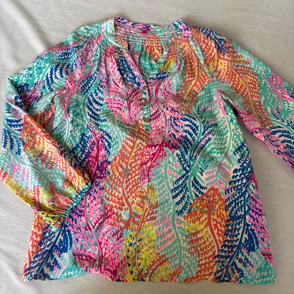 Lilly Pulitzer Tops - Lilly Pulitzer Elsa Silk Popover Electric Feel Print Blouse XS | Resort Chic